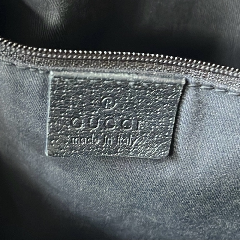 Gucci Black Monogram Hobo Bag with Gold Hardware - Picture 8 of 16